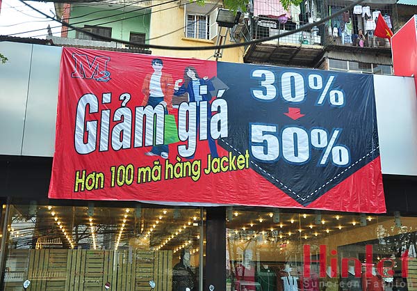 Áo khoác chống nắng nam Made in Việt Nam có giá khá rẻ